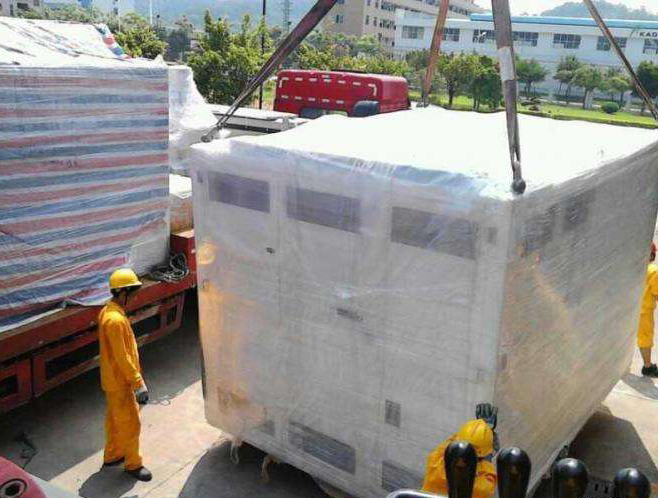 無錫設(shè)備吊裝搬運公司：要想控制起重吊裝安全，這八點安全點必須要注意！