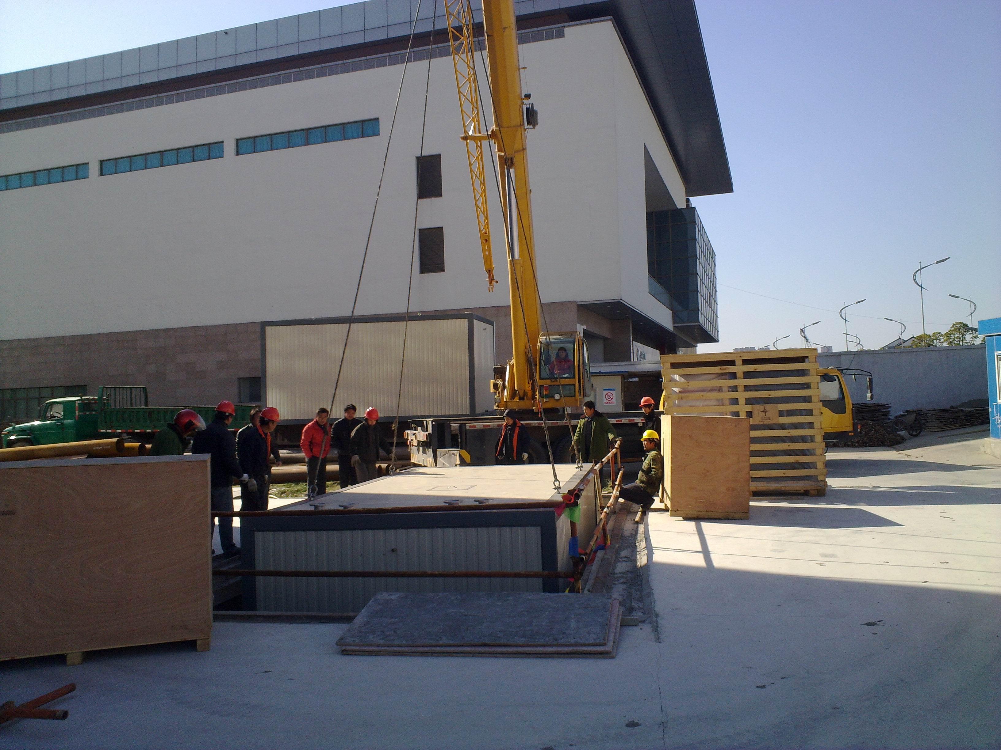 無錫大型設備搬運公司:工廠設備在搬運的時候需要遵守哪些原則？