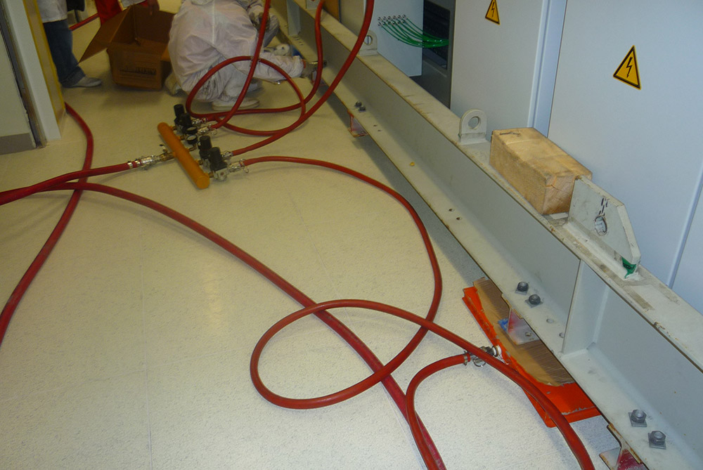 氣墊搬運作業(yè) 氣墊搬運作業(yè)