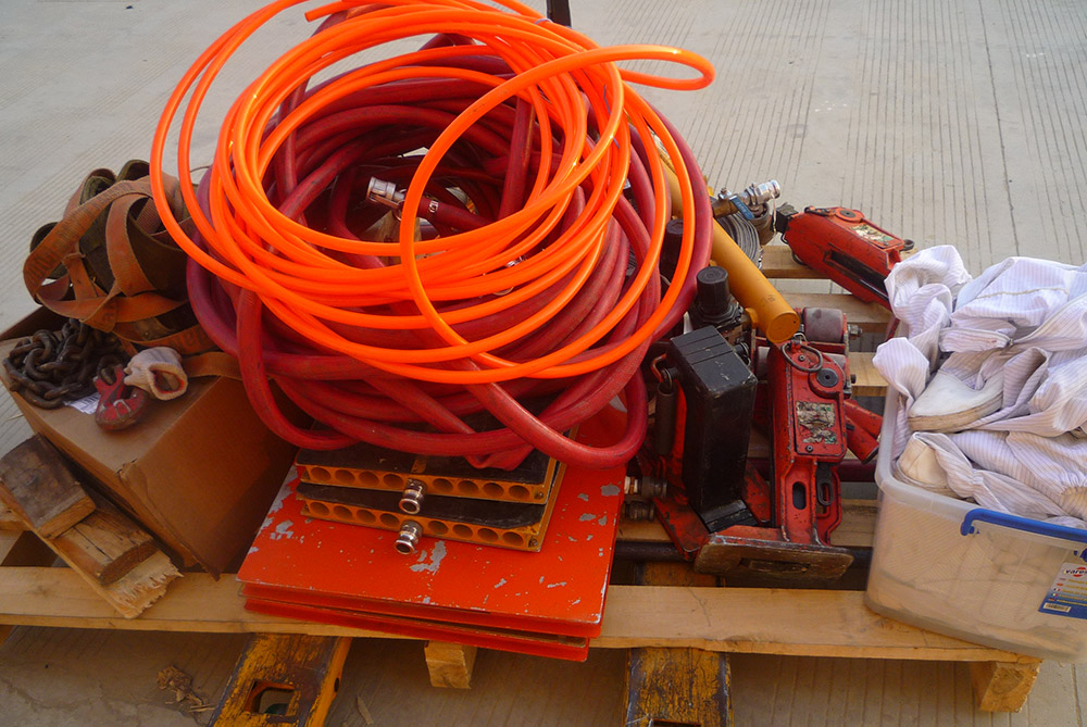 氣墊搬運作業(yè) 氣墊搬運作業(yè)